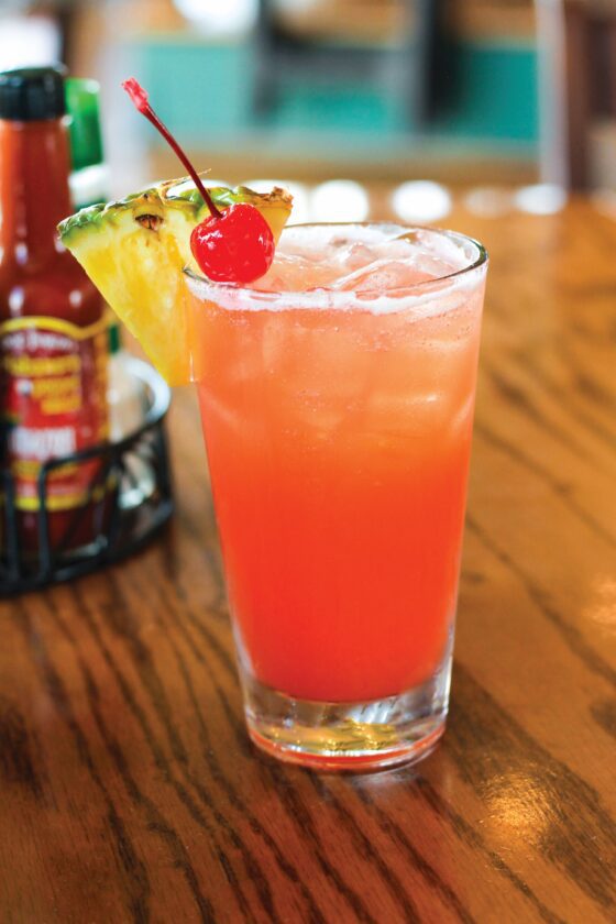 Doc Ford’s Rum Bar & Grille raises more than 11,000 in annual drink